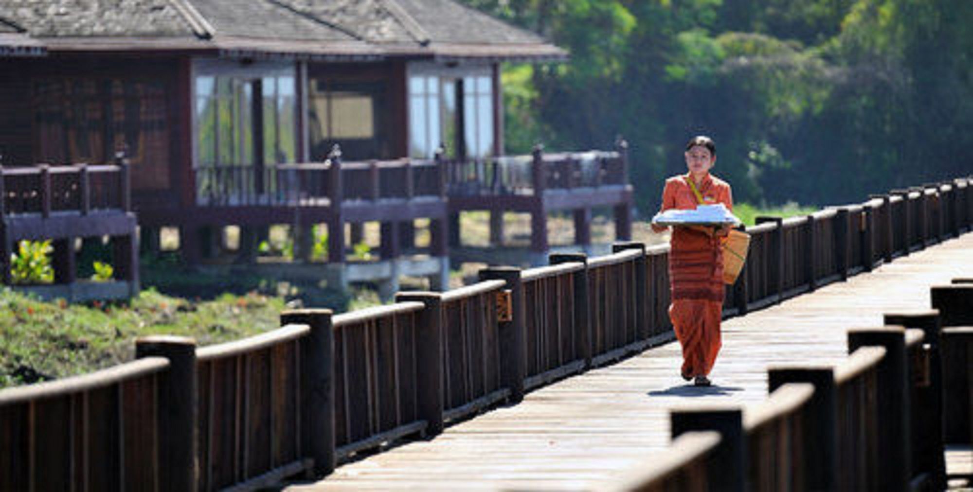 ניאונגשווה Aureum Palace Hotel & Resort Inle מראה חיצוני תמונה